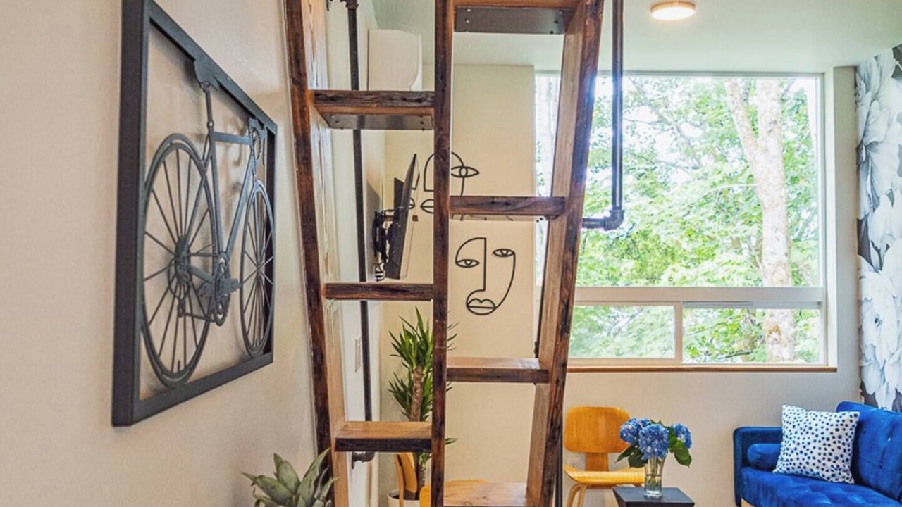 Photo of Others in North Delridge