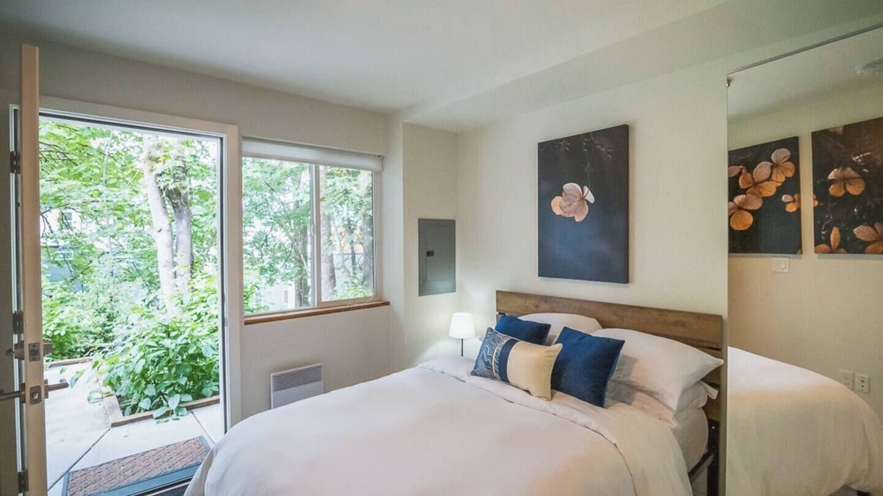 Photo of Bedroom in North Delridge