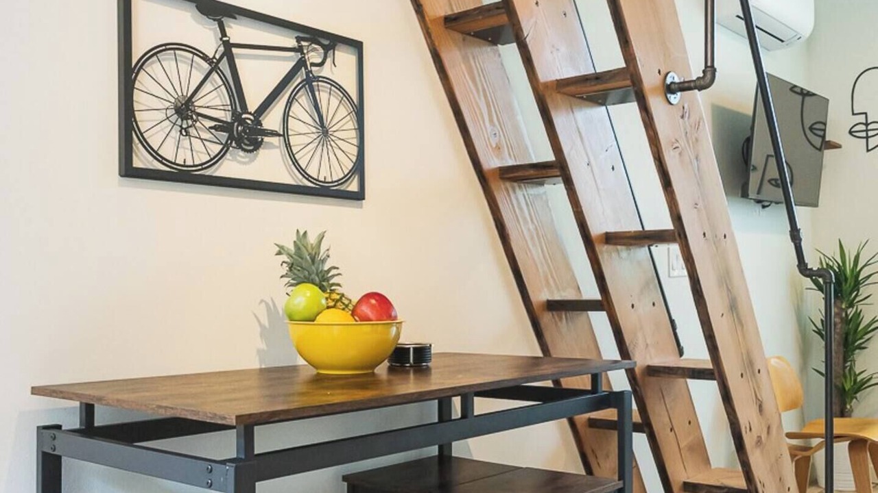 Photo of Others in North Delridge