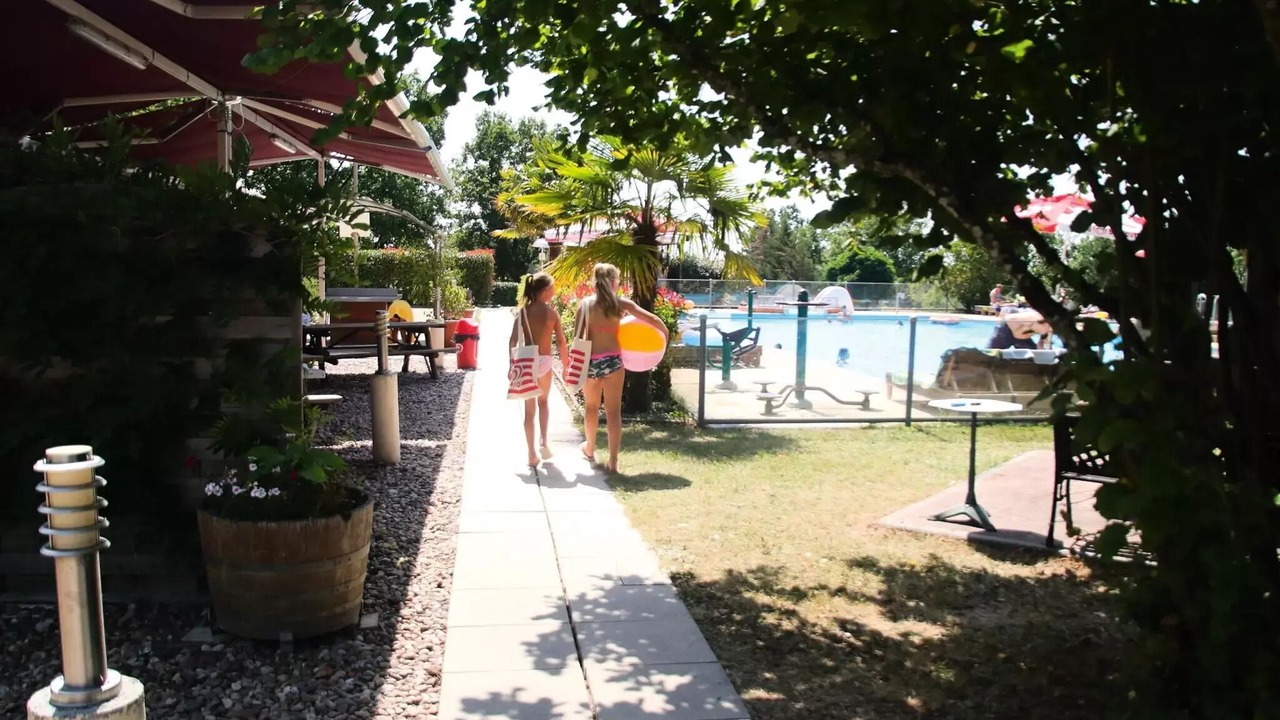 Photo of Outdoor in Devillac