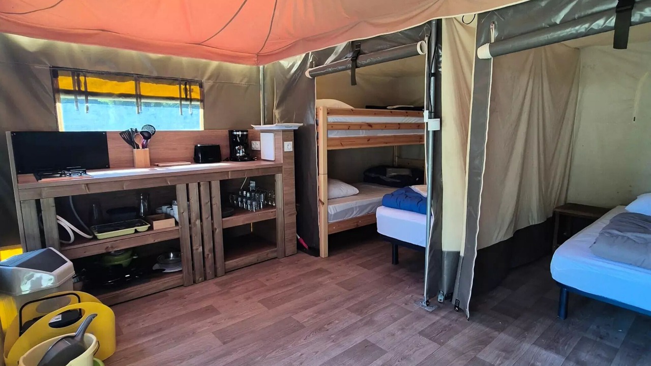 Photo of Bedroom in Le Change