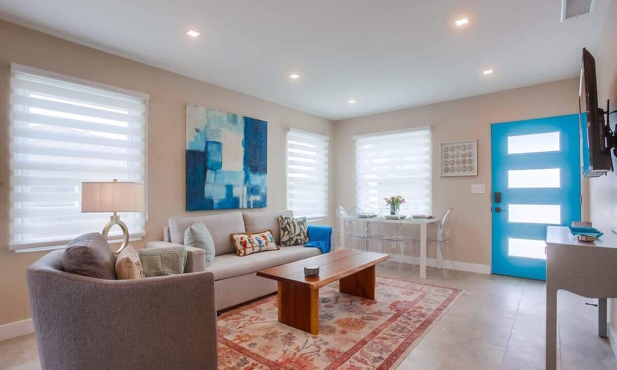 Photo of Livingroom in Beach Barber Tract