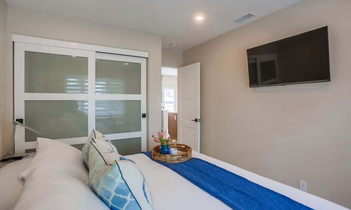 Photo of Bedroom in Beach Barber Tract