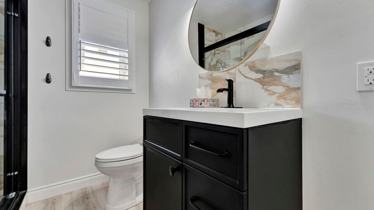 Photo of Bathroom in Port Dover