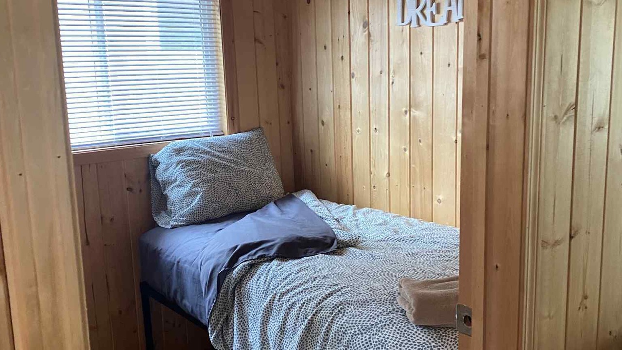 Photo of Bedroom in Grand Beach
