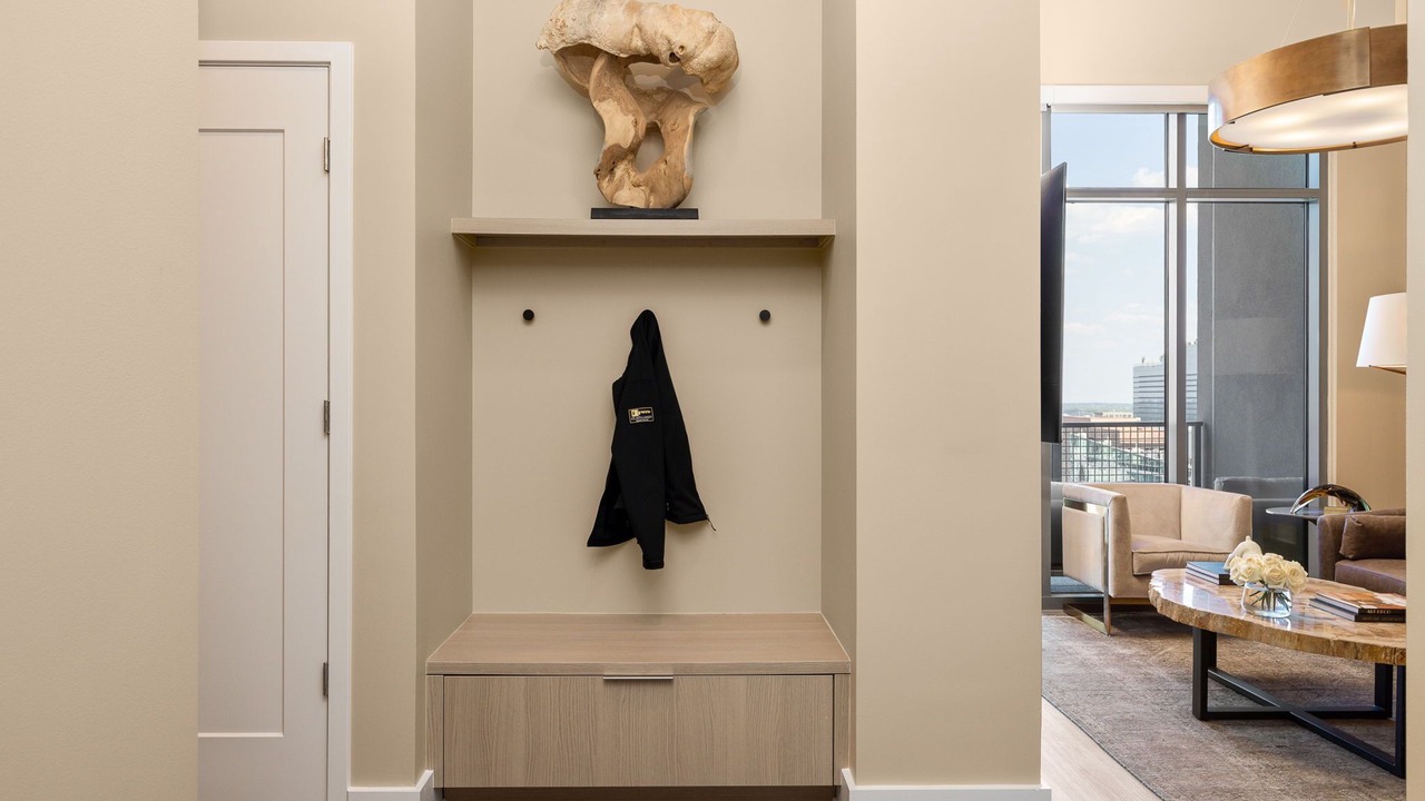 Photo of Livingroom in Midtown