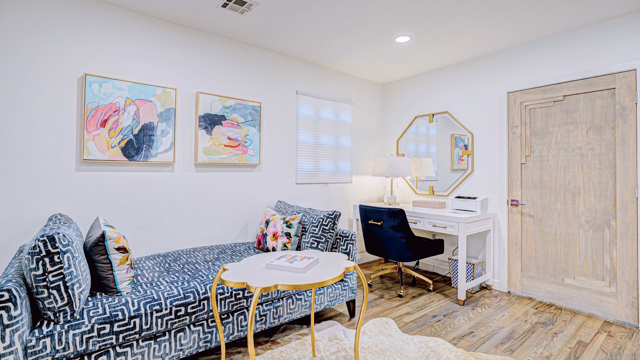 Photo of Livingroom in Norman