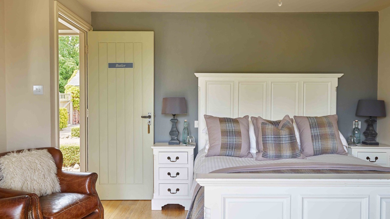 Photo of Bedroom in Horseman's Green