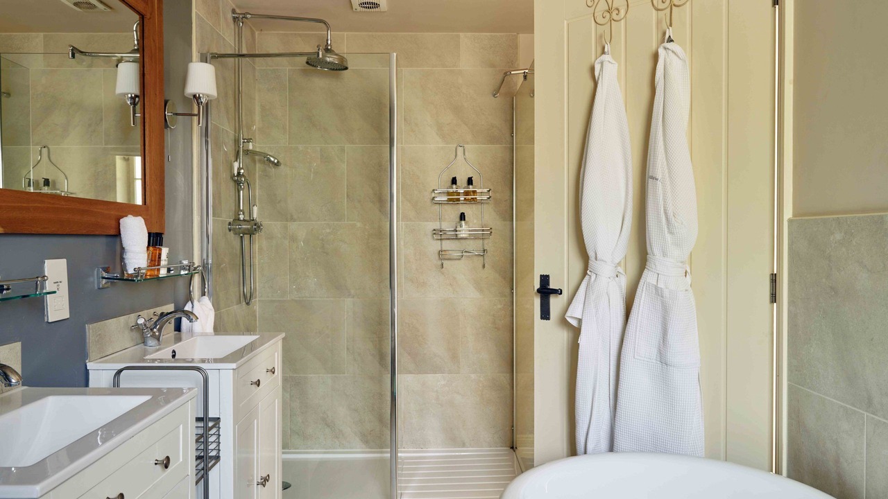 Photo of Bathroom in Horseman's Green