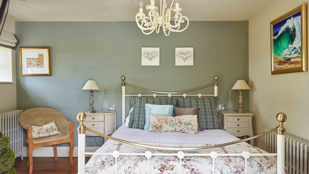 Photo of Bedroom in Horseman's Green