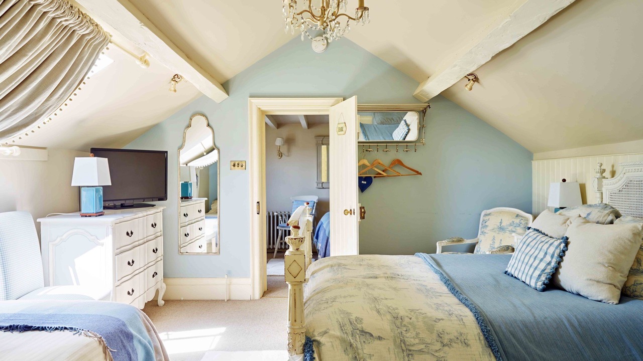 Photo of Bedroom in Horseman's Green