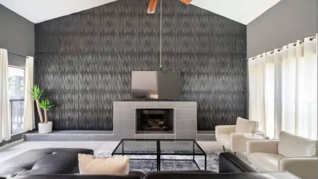 Photo of Livingroom in Greater Fondren Southwest