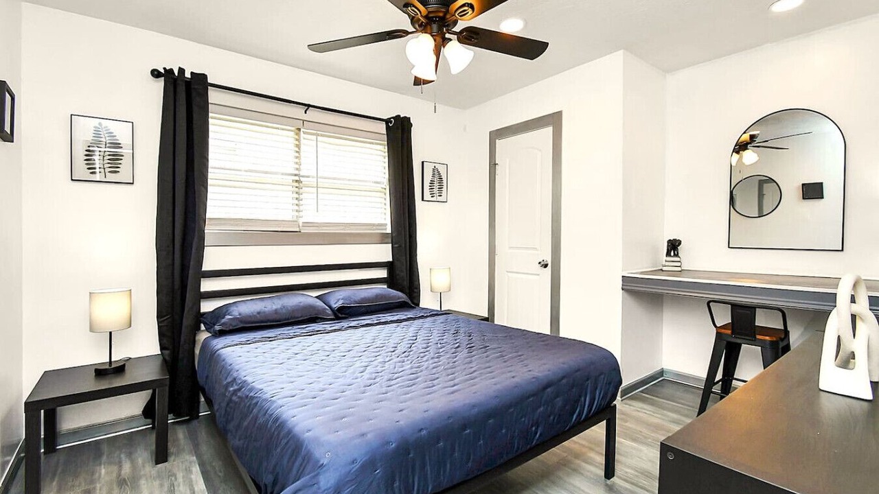 Photo of Bedroom in Barker