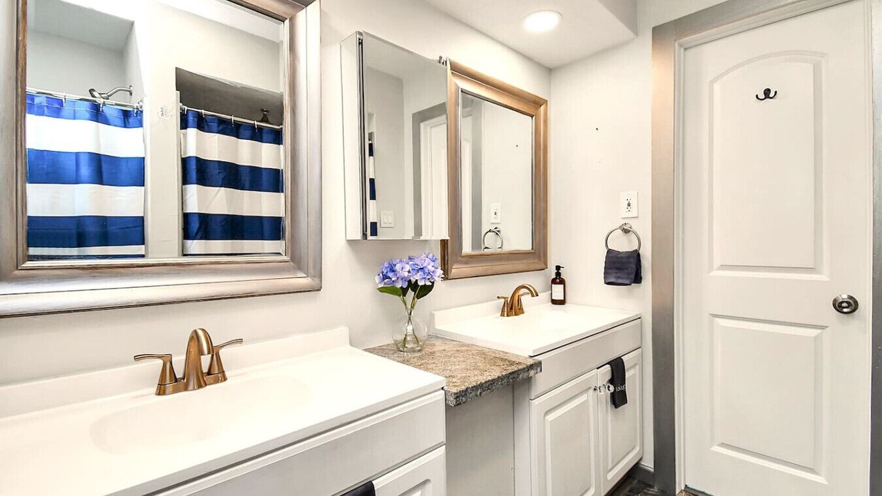 Photo of Bathroom in Barker