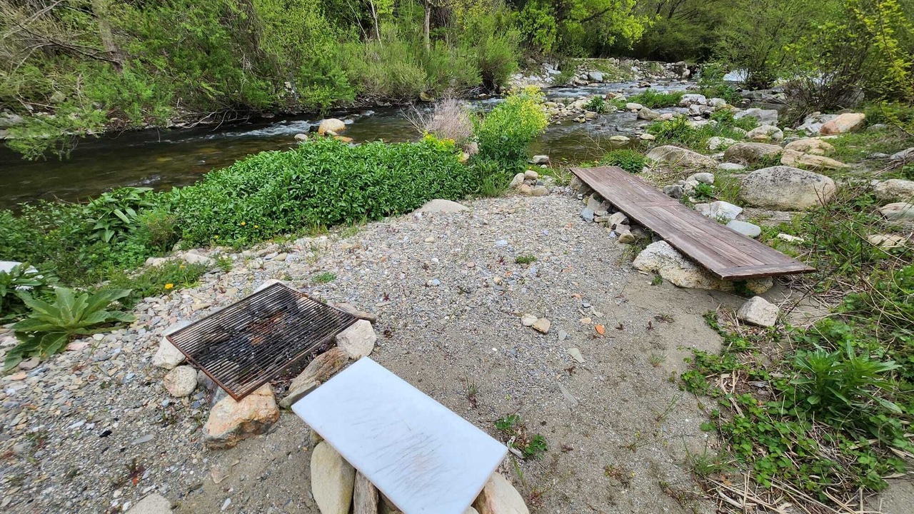 Photo of Outdoor in Premian