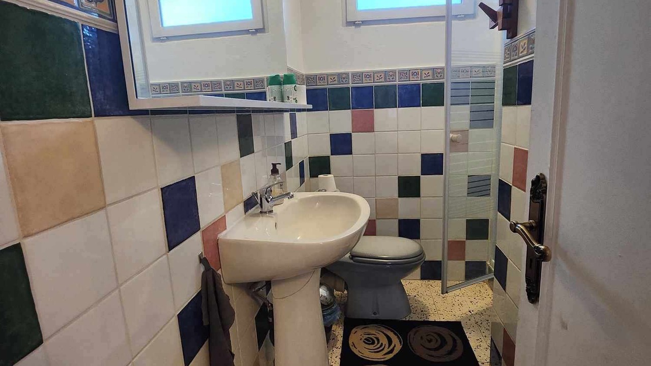 Photo of Bathroom in Premian