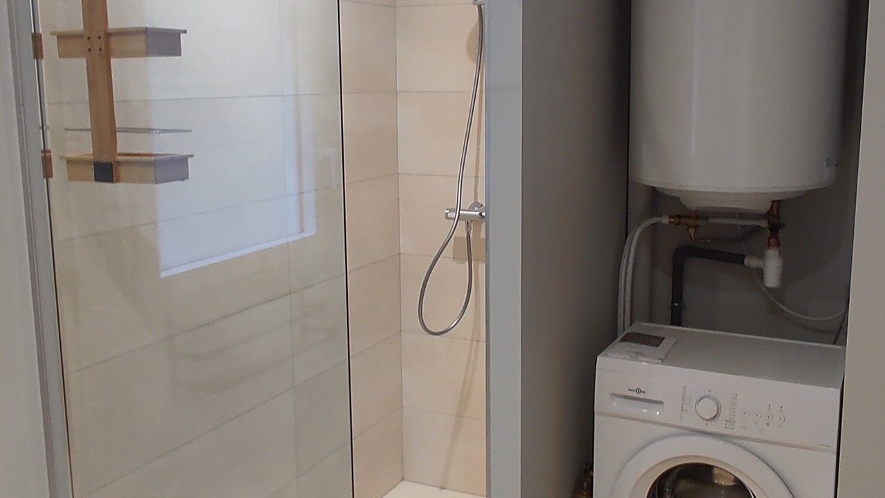 Photo of Bathroom in Saint-Victor-et-Melvieu