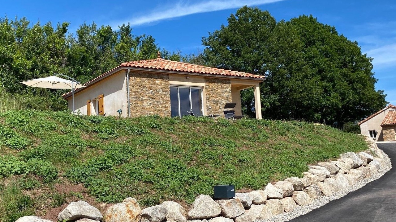 Photo of Outdoor in Saint-Victor-et-Melvieu