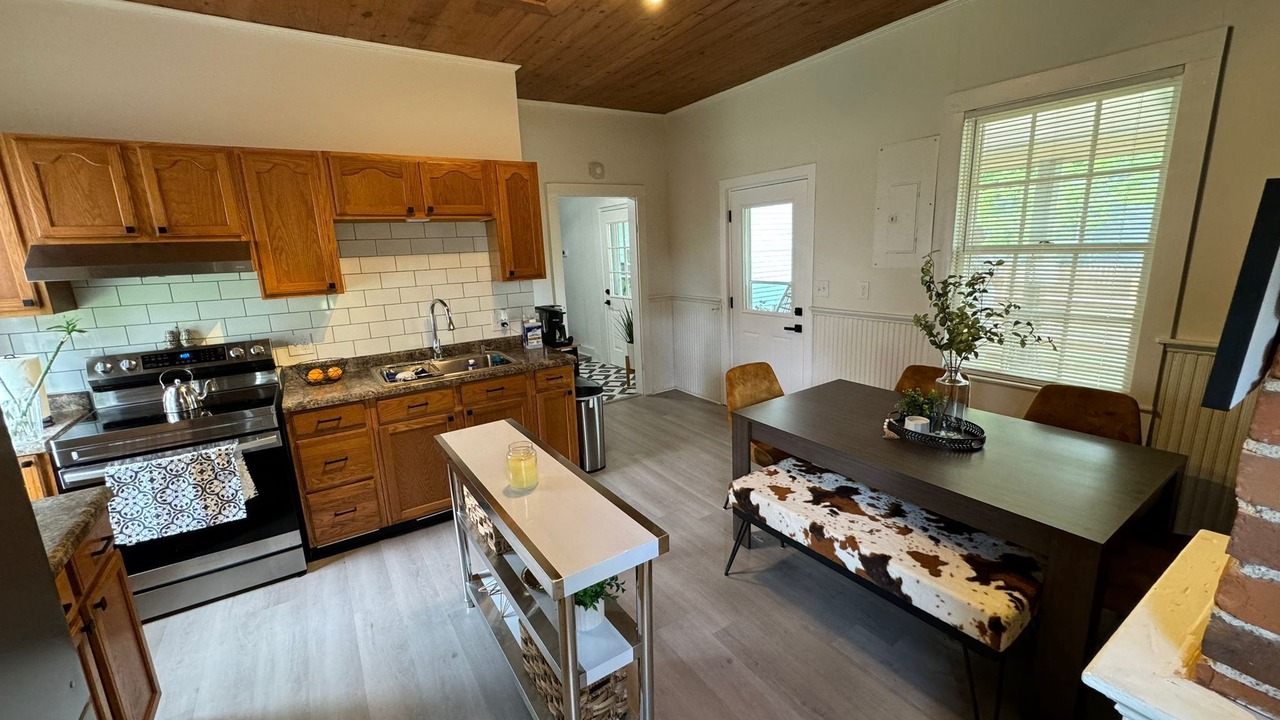 Photo of Kitchen in Boonville