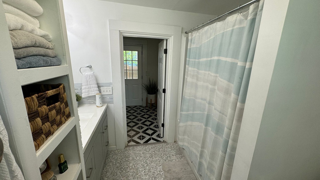 Photo of Bathroom in Boonville