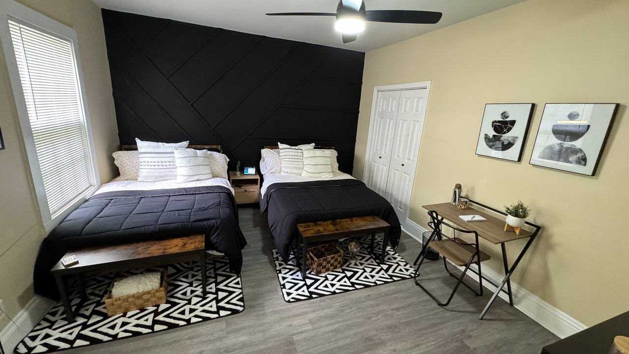 Photo of Bedroom in Boonville