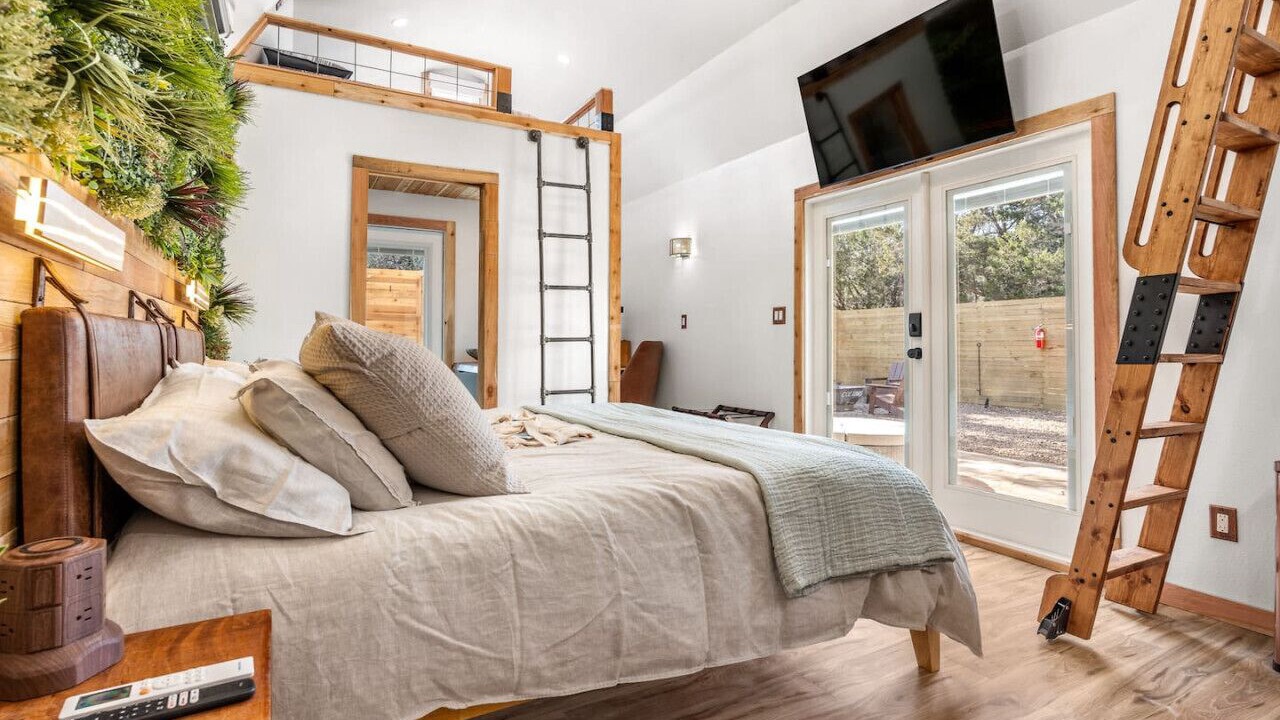 Photo of Bedroom in Wimberley