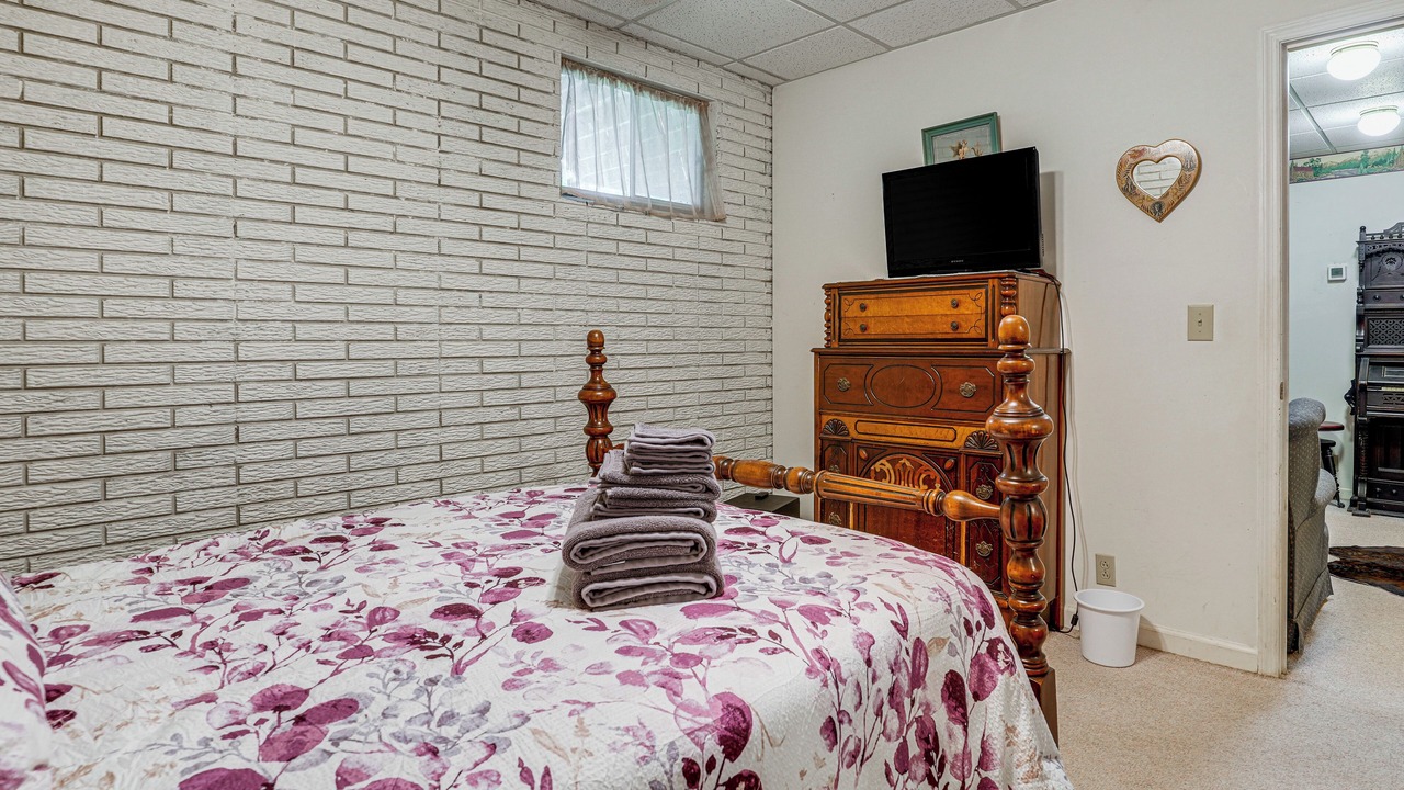 Photo of Bedroom in Harrison