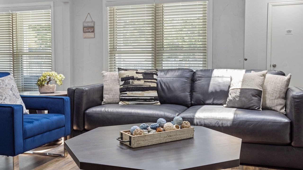 Photo of Livingroom in Bedford