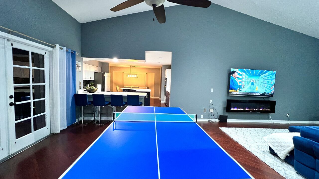 Photo of Bedroom in Greenview Shores