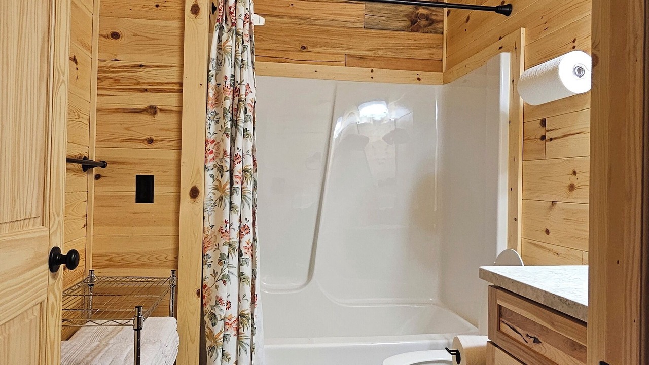 Photo of Bathroom in Alpena