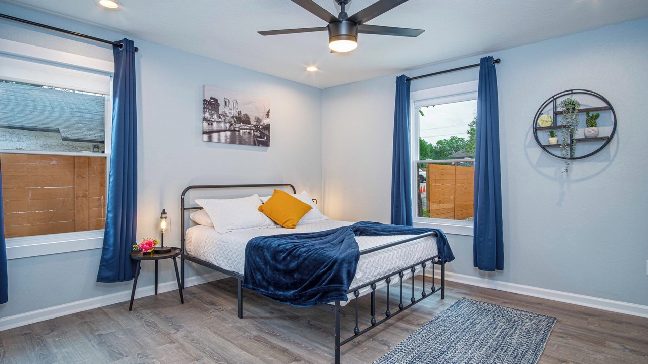 Photo of Bedroom in Near East Side