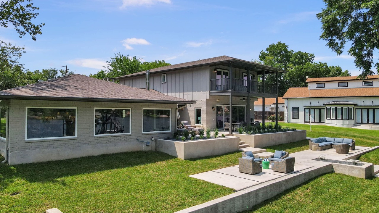 Photo of Others in Marble Falls