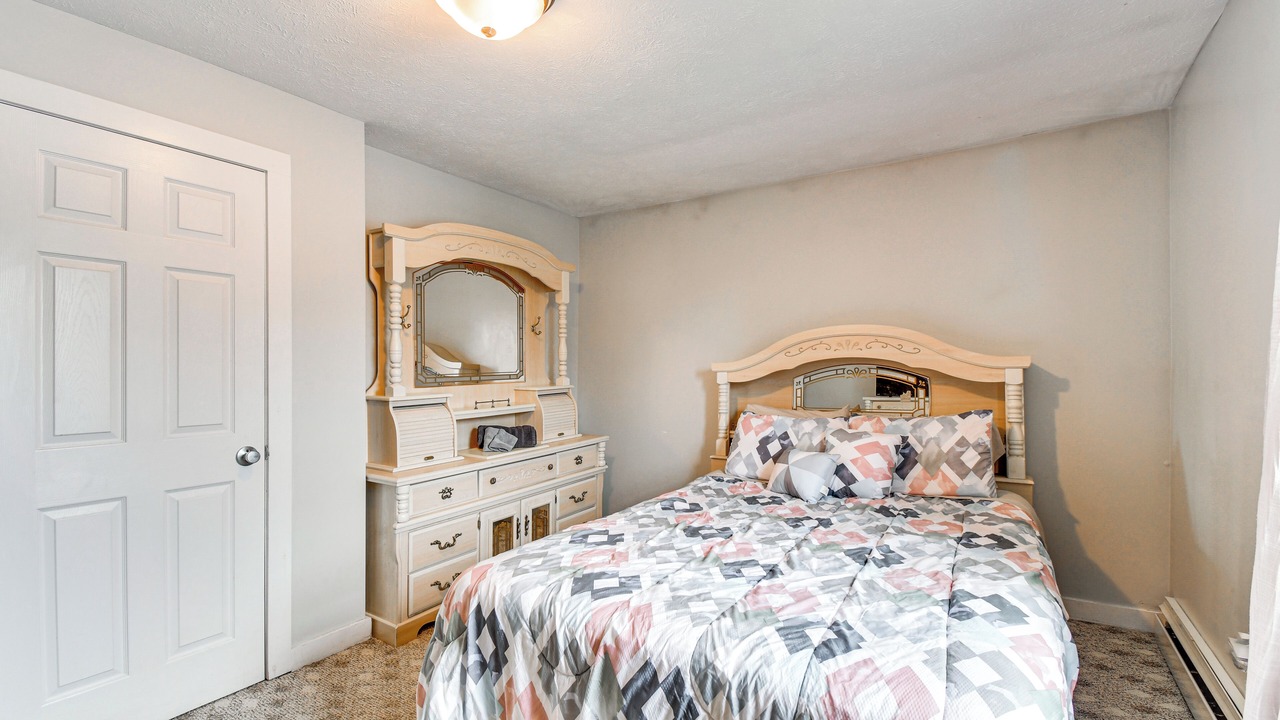 Photo of Bedroom in Seneca Falls