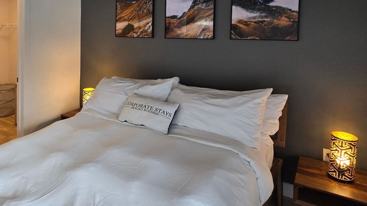 Photo of Bedroom in International District