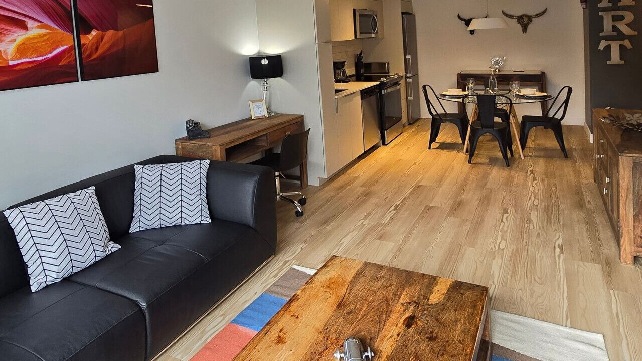 Photo of Livingroom in International District