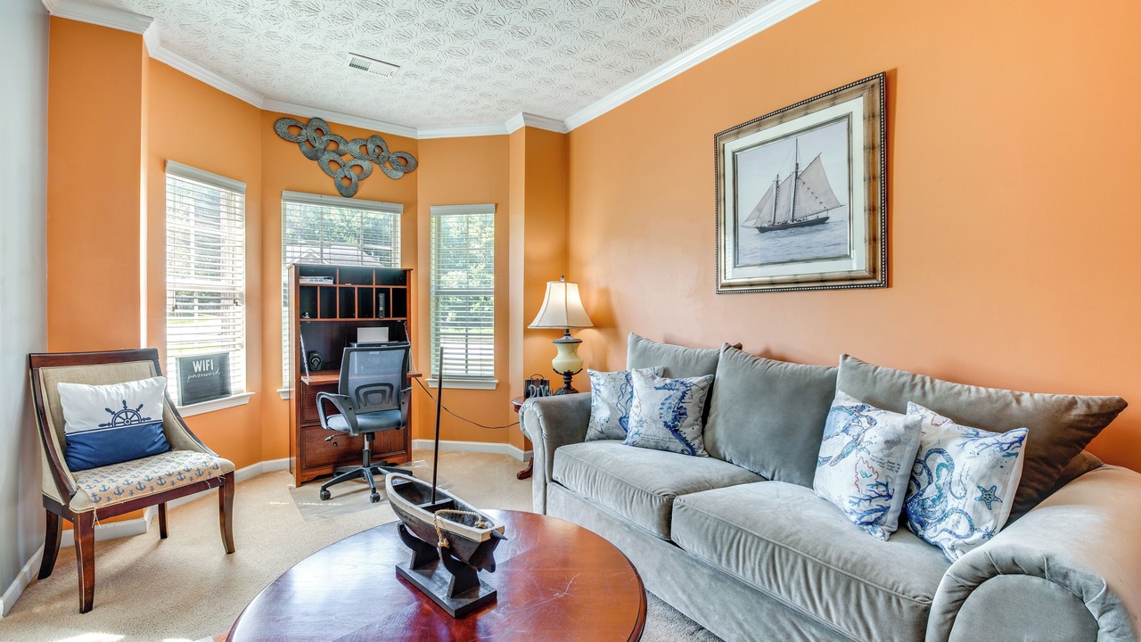 Photo of Livingroom in Hampton
