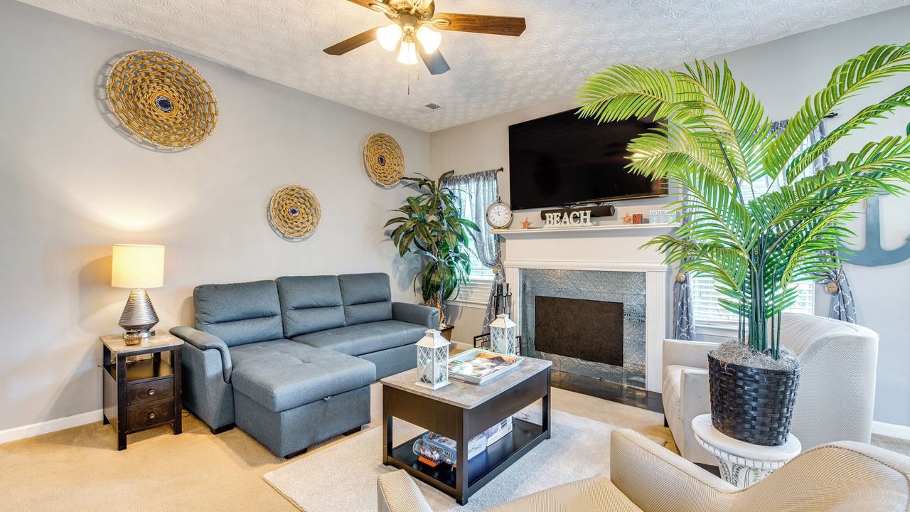 Photo of Livingroom in Hampton