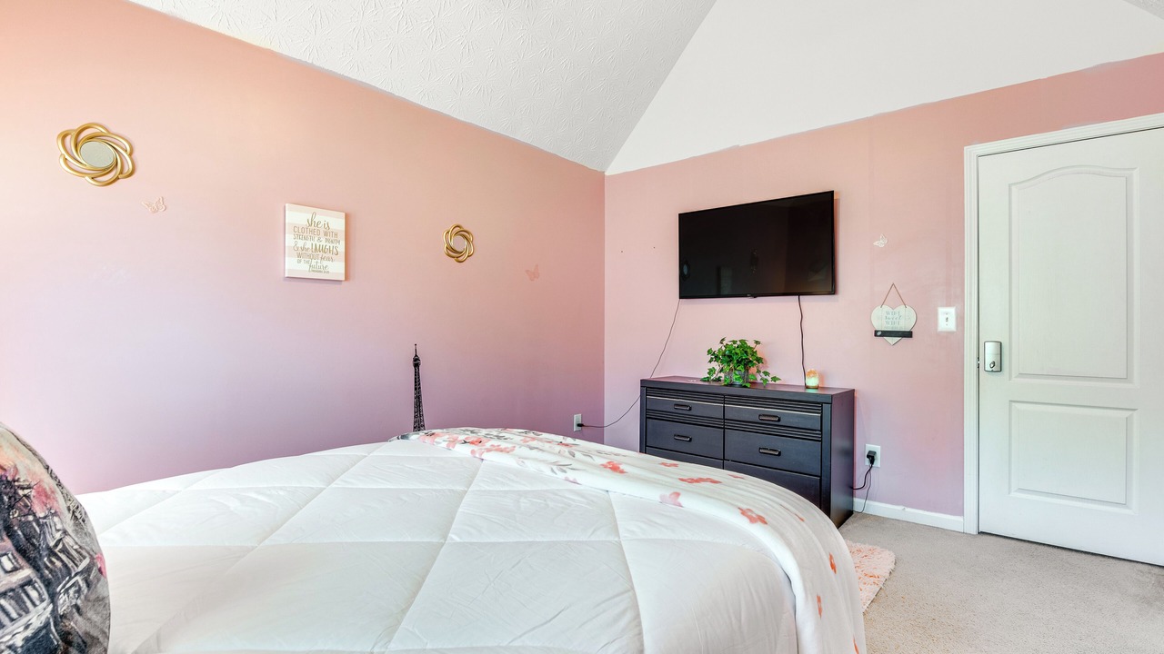 Photo of Bedroom in Hampton
