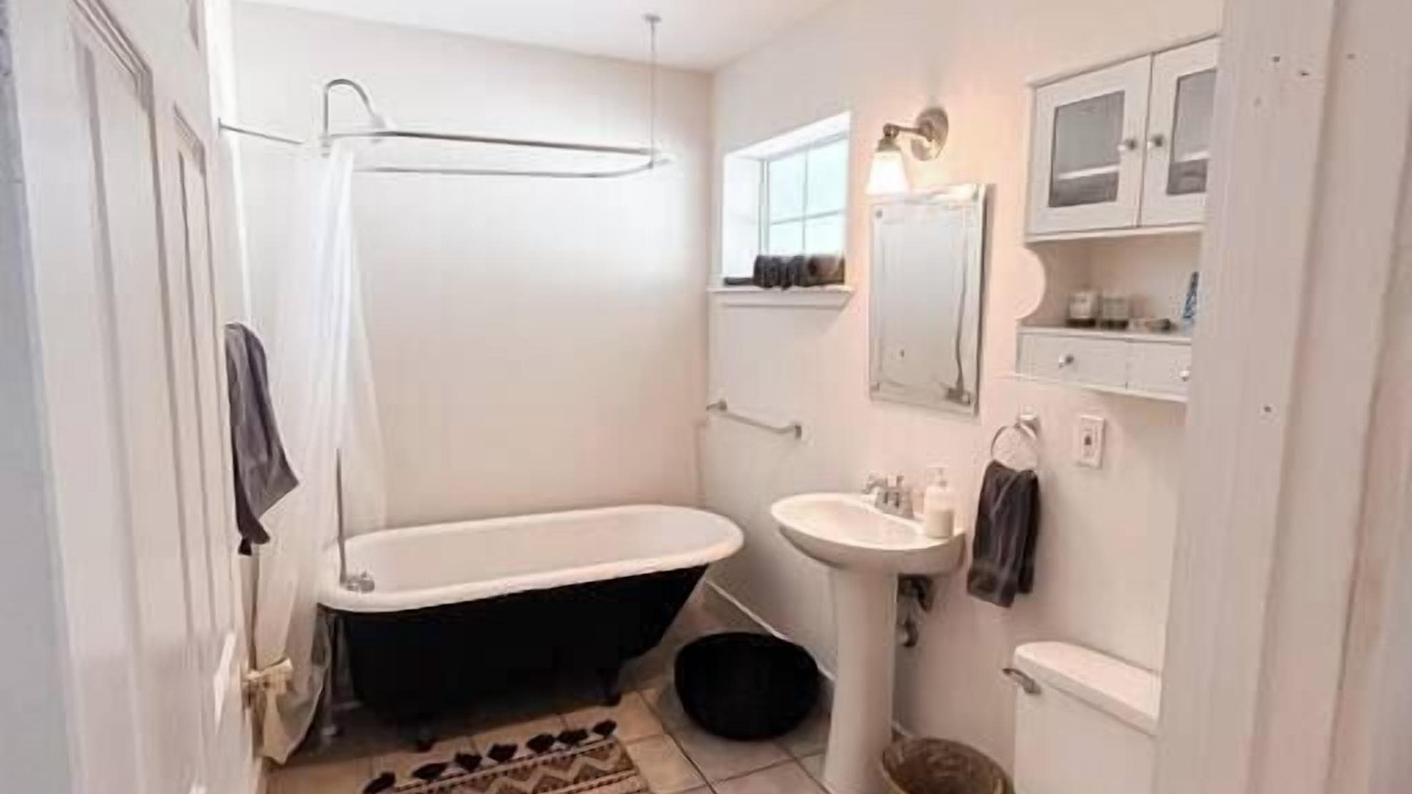 Photo of Bathroom in Salado