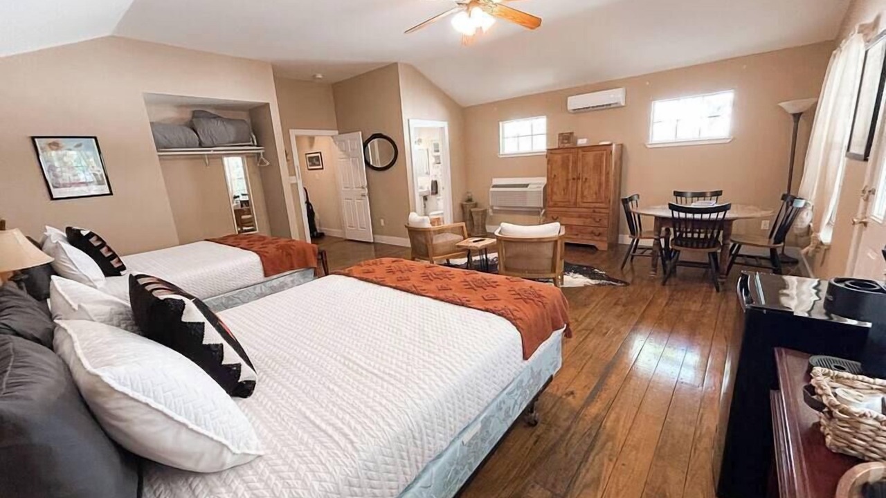 Photo of Bedroom in Salado