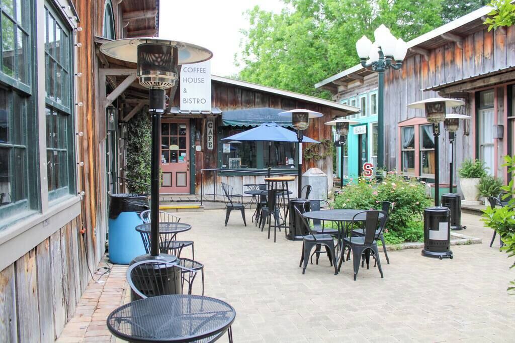 Photo of Outdoor in Salado