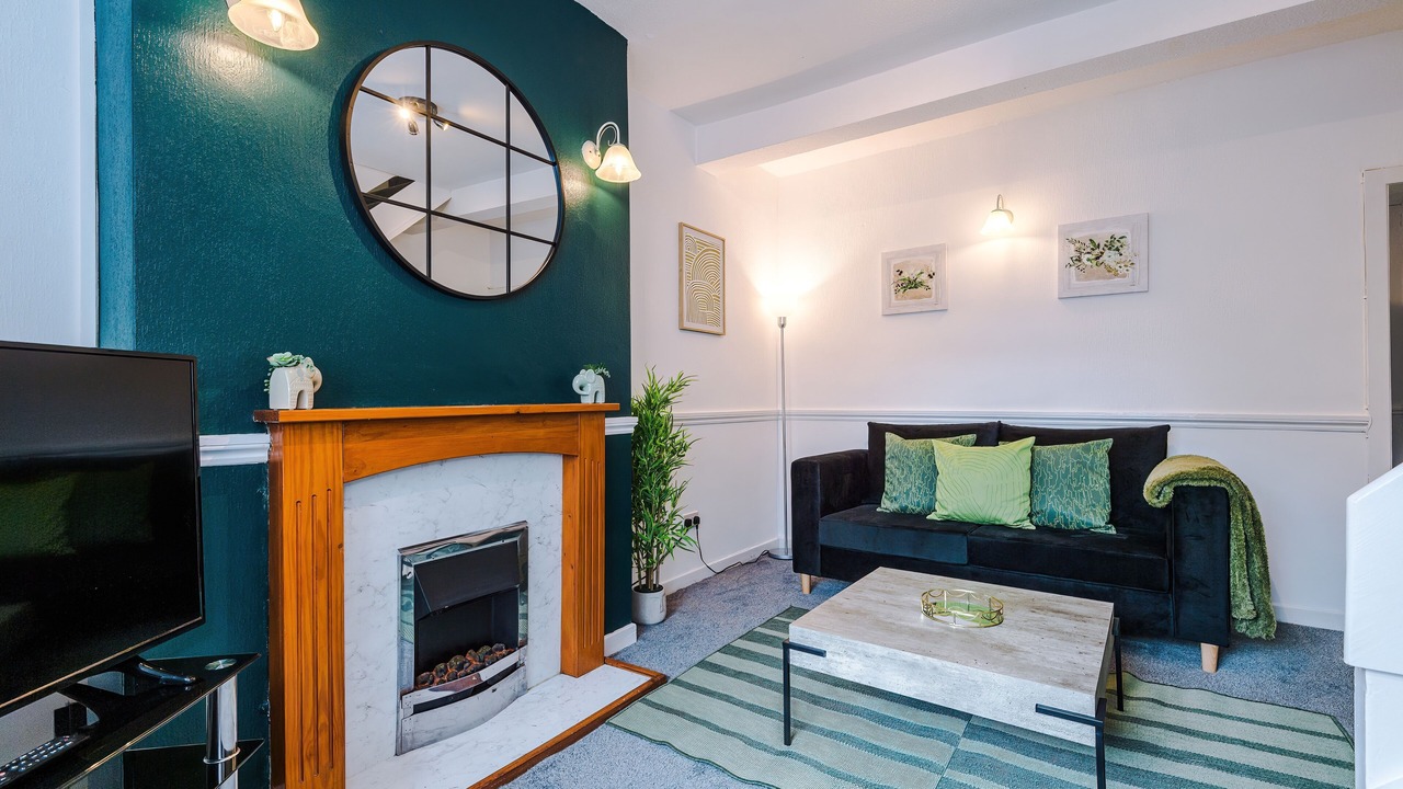 Photo of Livingroom in Latchford