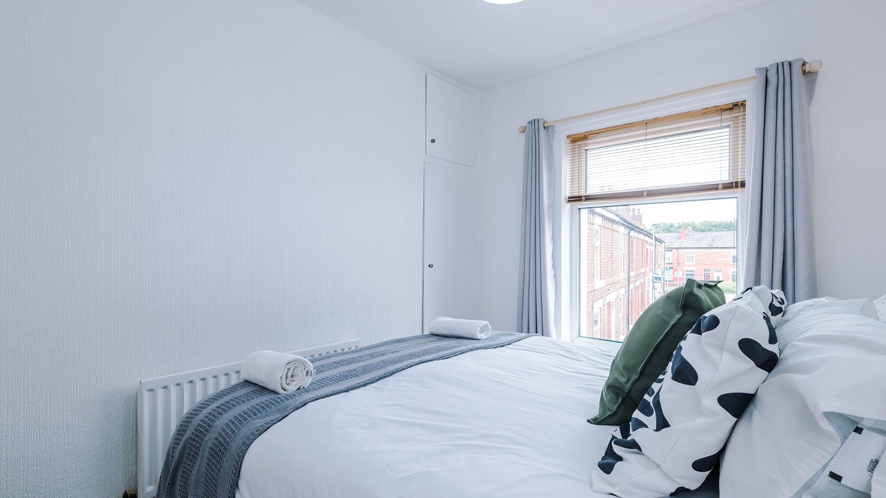 Photo of Bedroom in Latchford