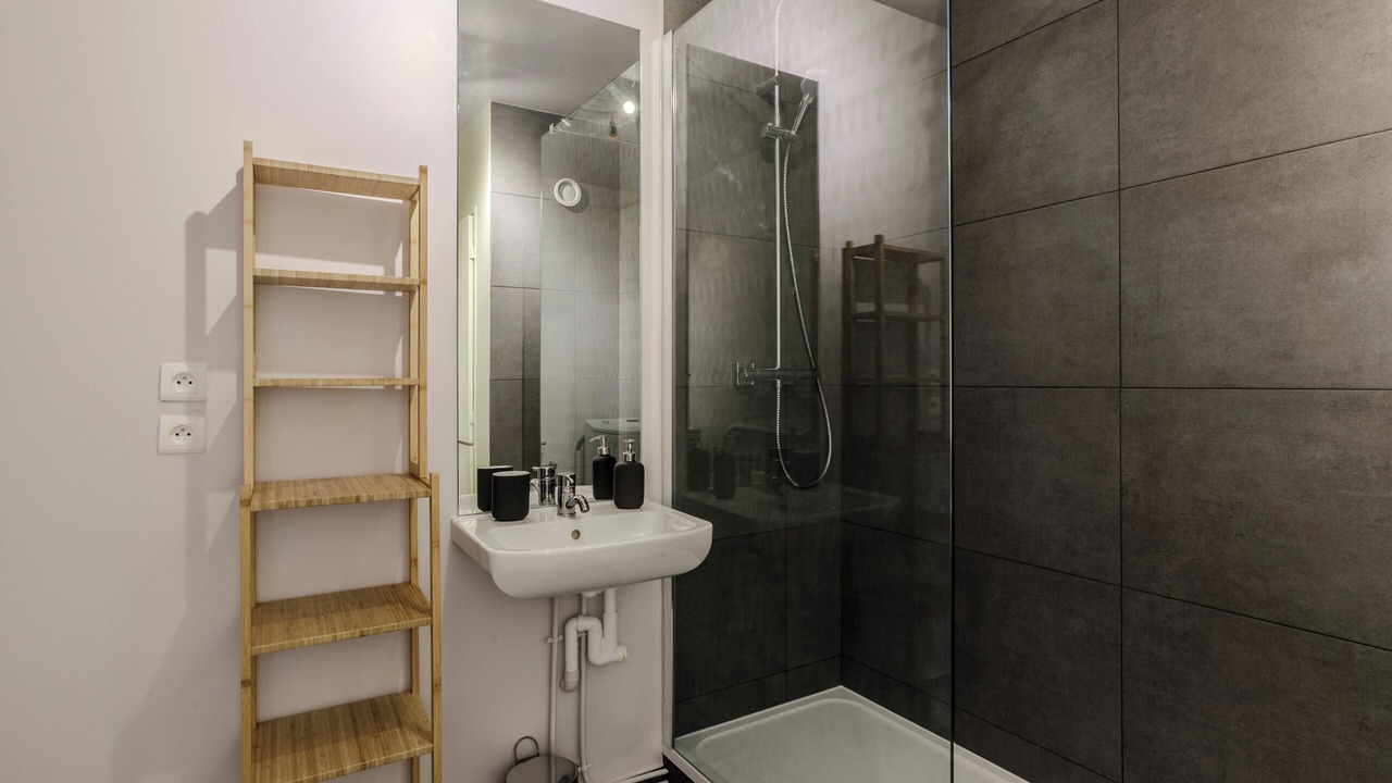Photo of Bathroom in Bagnolet