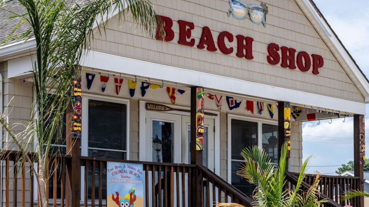 Photo of Outdoor in Issue