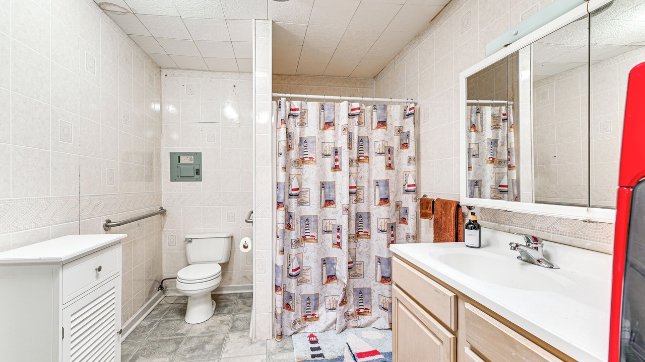 Photo of Bathroom in Richland Hills