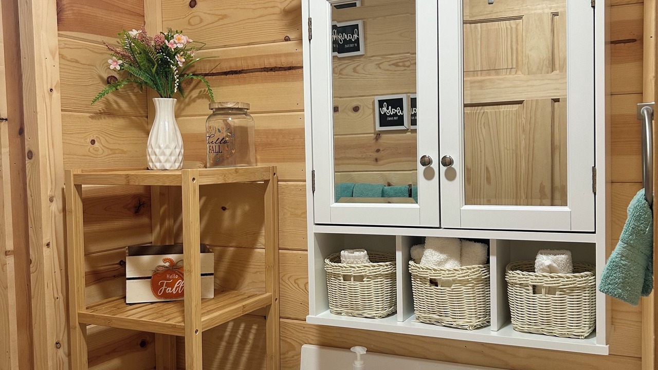 Photo of Bathroom in Licking