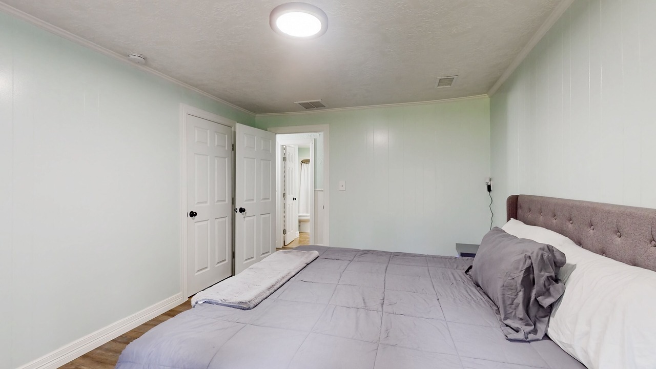 Photo of Bedroom in Porter