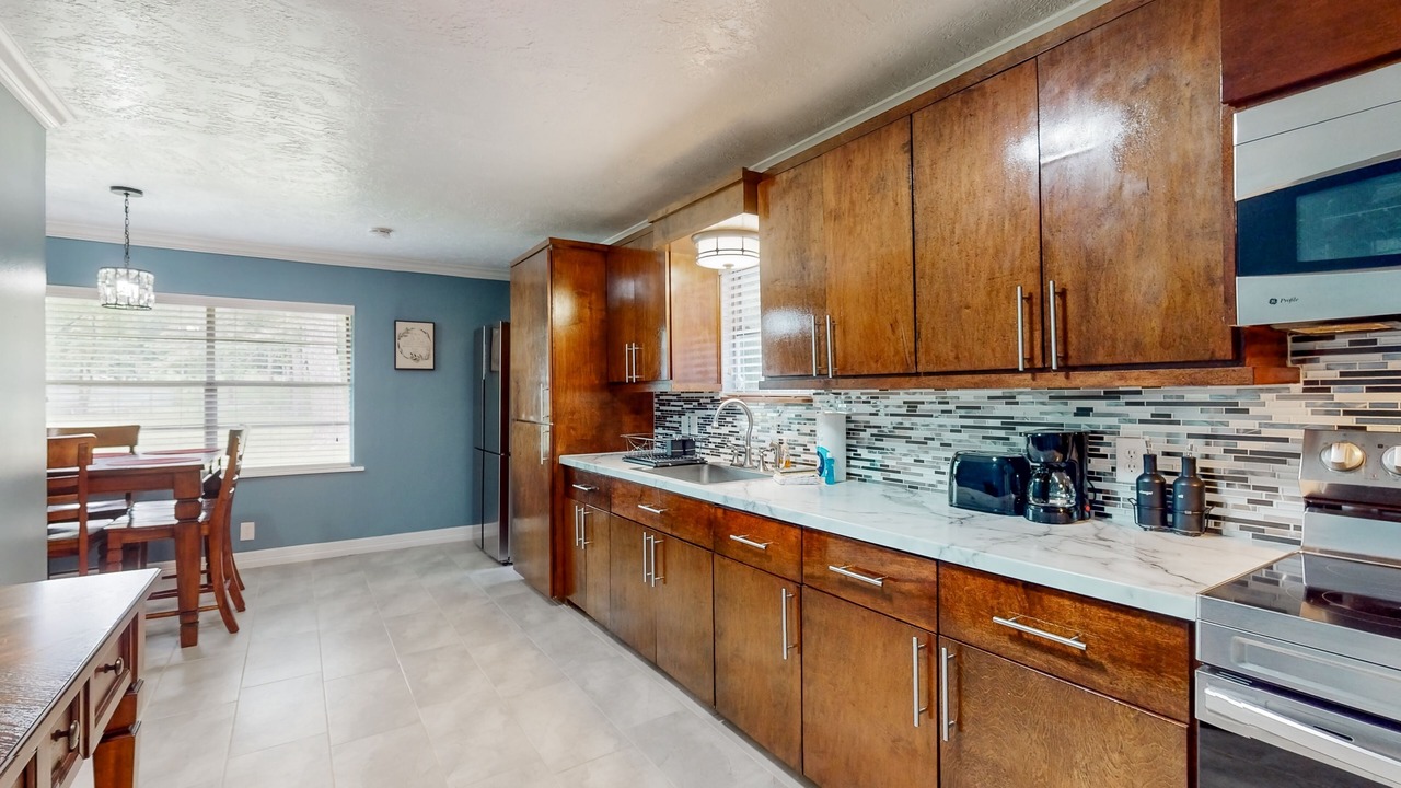 Photo of Kitchen in Porter
