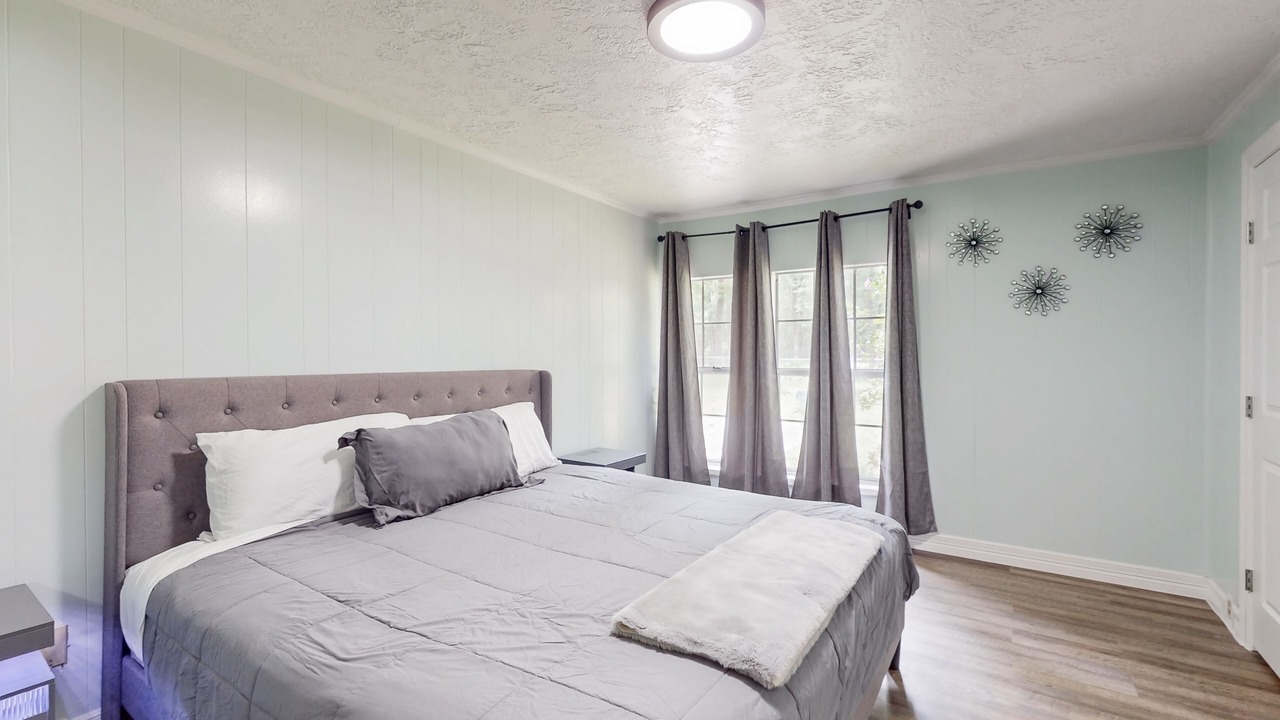Photo of Bedroom in Porter